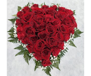 Cuore di rose rosse