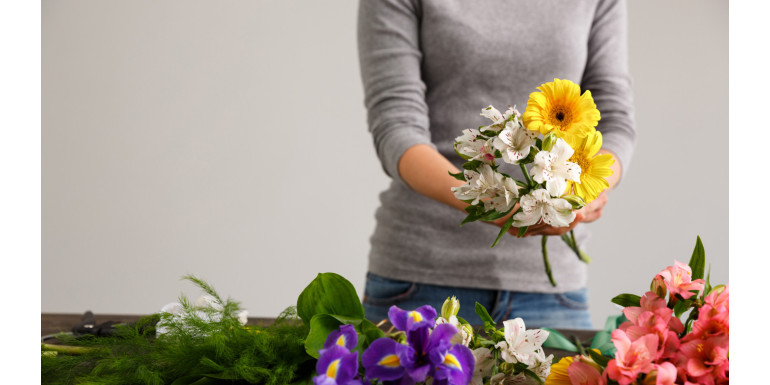 Il Fascino dei Fiori di Marzo: Scopri le Nostre Creazioni Esclusive